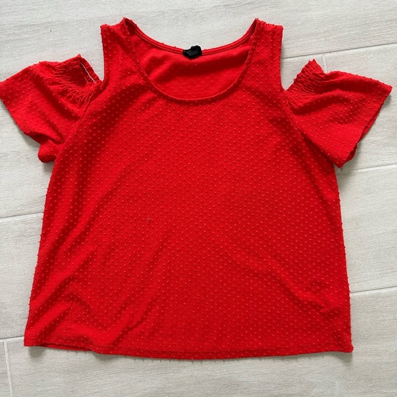 W5 Vibrant Red Cold Shoulder Blouse - Picture 1 of 5